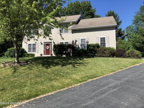 7 Clear Water Court Clifton Park NY 12065