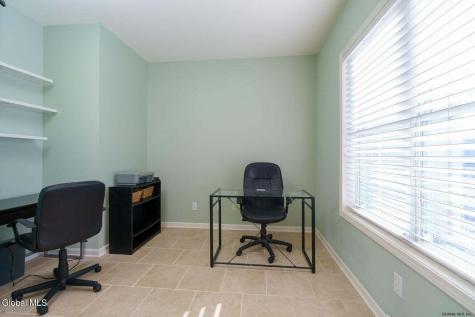 7 Clear Water Court Clifton Park NY 12065