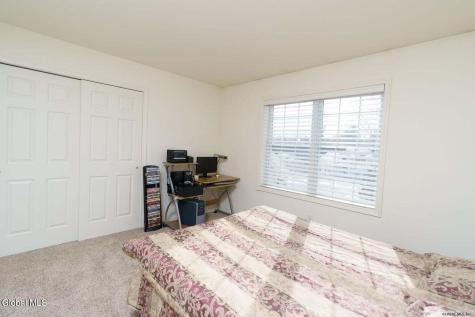 7 Clear Water Court Clifton Park NY 12065