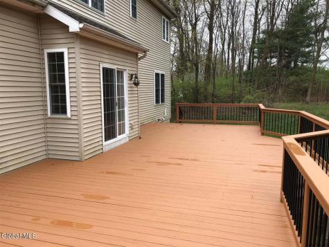 7 Clear Water Court Clifton Park NY 12065