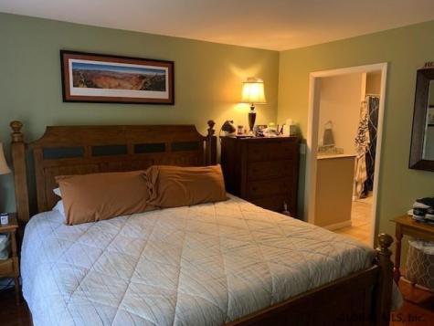 8 Carefree Lane Wilton NY 12831
