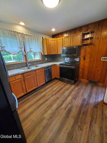 45 Smith Bridge Road Saratoga Springs NY 12866