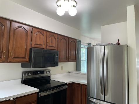 7318 Vic Court Guilderland NY 12303
