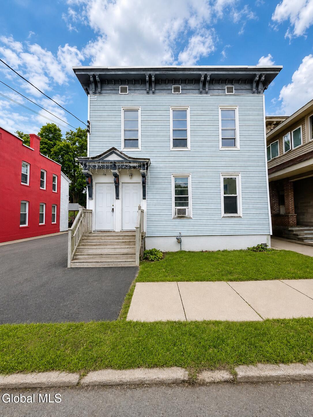 69 James Street Amsterdam NY 12010