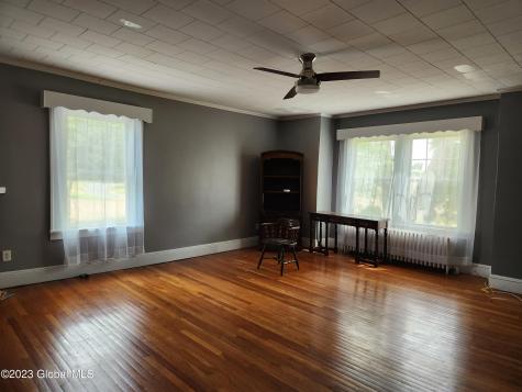 9 Duncan Lane Troy NY 12180