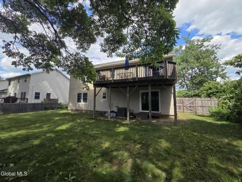 18 Vanderbilt Avenue Saratoga Springs NY 12866