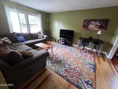 18 Vanderbilt Avenue Saratoga Springs NY 12866