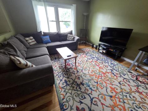 18 Vanderbilt Avenue Saratoga Springs NY 12866