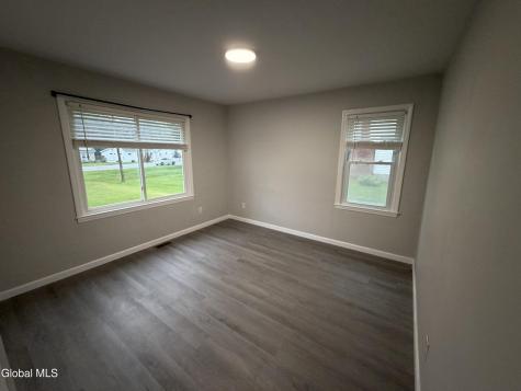 397 Ballston Road Glenville NY 12302