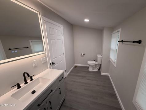 397 Ballston Road Glenville NY 12302