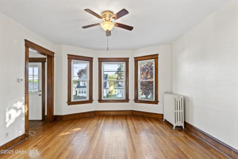 831 Washington Avenue Albany NY 12206