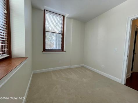 233 Lake Avenue Saratoga Springs NY 12866