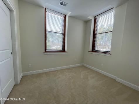 233 Lake Avenue Saratoga Springs NY 12866