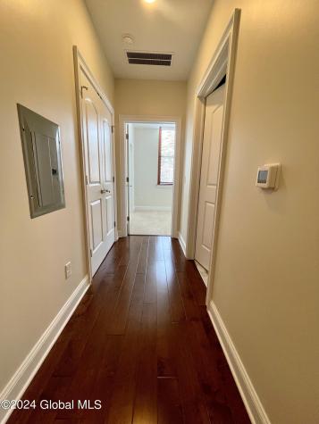 233 Lake Avenue Saratoga Springs NY 12866