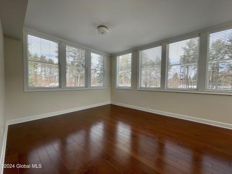 233 Lake Avenue Saratoga Springs NY 12866