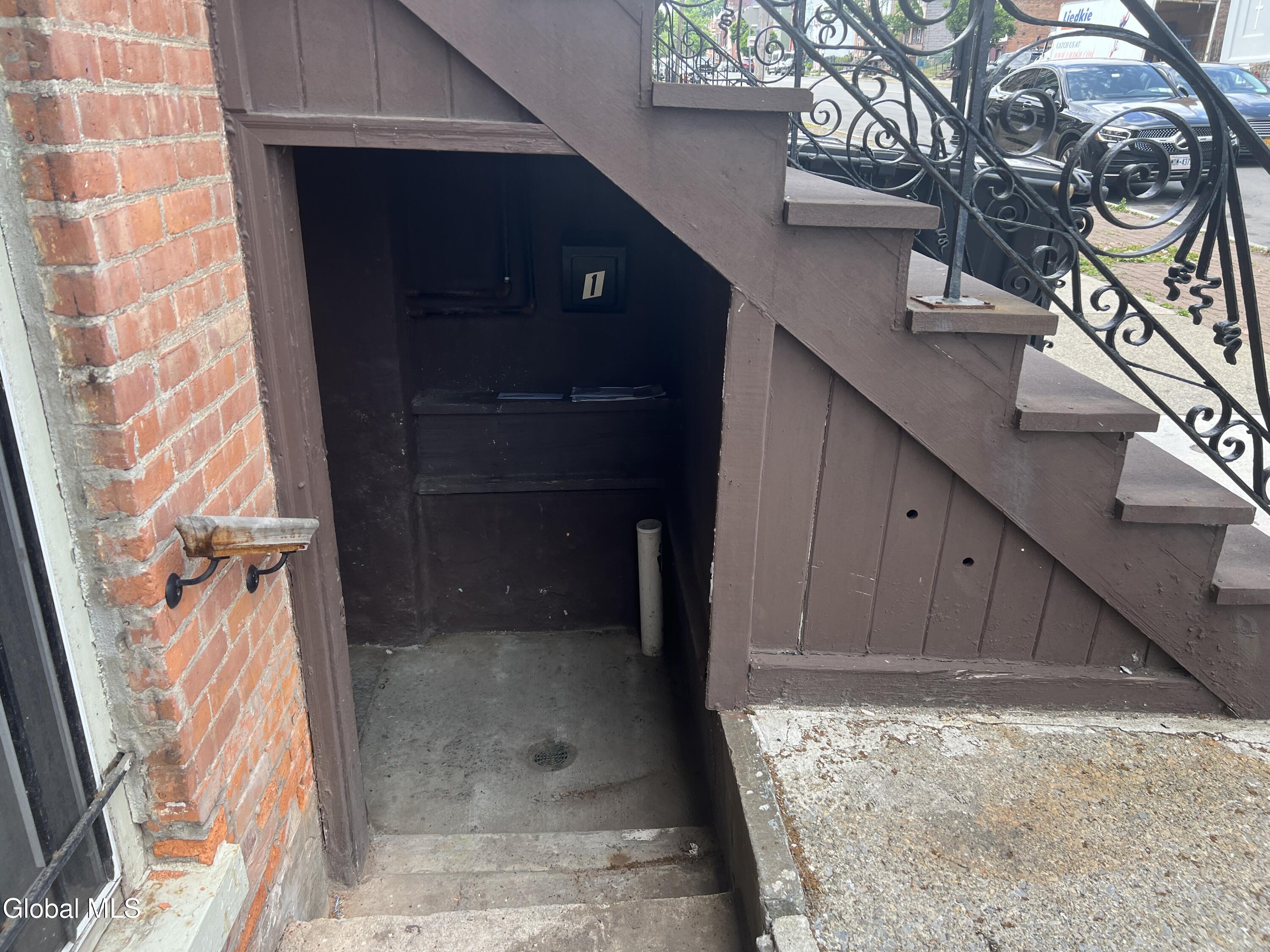 336 Clinton Avenue Albany NY 12206