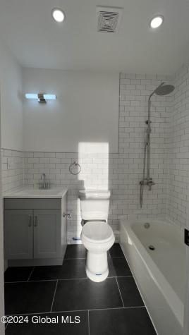 43 5th Avenue Troy NY 12180