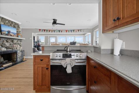 15 Mccormicks Lane Ballston Lake NY 12019