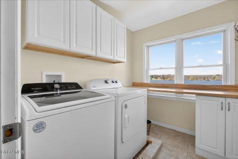 15 Mccormicks Lane Ballston Lake NY 12019