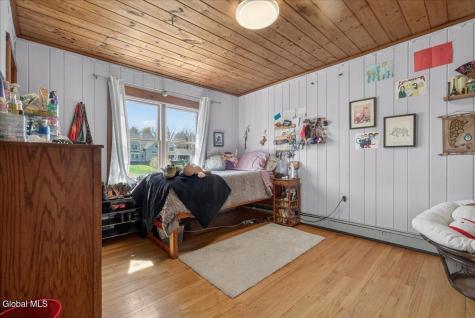 15 Mccormicks Lane Ballston Lake NY 12019