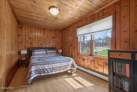 15 Mccormicks Lane Ballston Lake NY 12019
