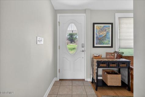 15 Mccormicks Lane Ballston Lake NY 12019