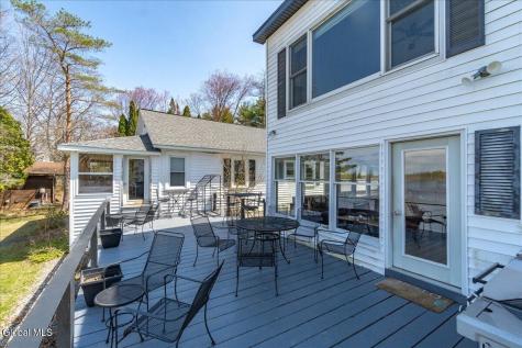 15 Mccormicks Lane Ballston Lake NY 12019