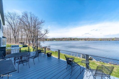 15 Mccormicks Lane Ballston Lake NY 12019