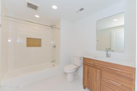 9 Laura Drive Cohoes NY 12047
