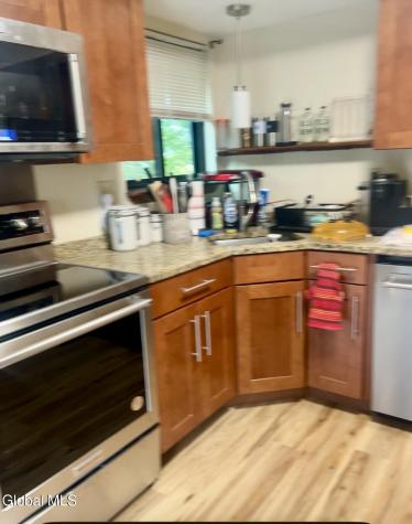 34 Henderson Road Glenmont NY 12077
