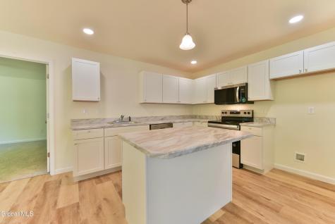 74 Seashore Way Mechanicville NY 12118