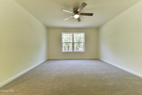 74 Seashore Way Mechanicville NY 12118