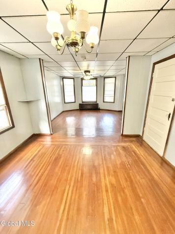 1826 Campbell Avenue Schenectady NY 12306