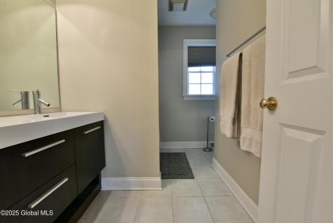 27 Horseshoe Drive Saratoga Springs NY 12866