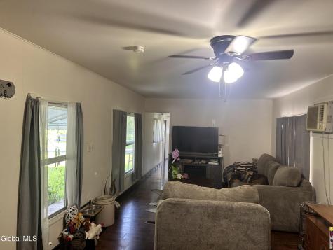 161 Sunnyside Road Kinderhook NY 12106