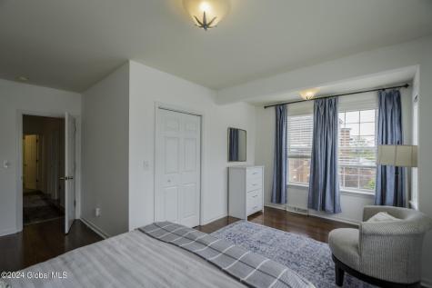 39 Walton Street Saratoga Springs NY 12866