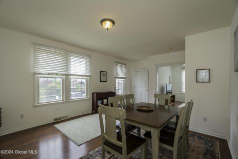 39 Walton Street Saratoga Springs NY 12866