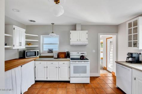 35 Schuyler Drive Saratoga NY 12866