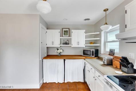 35 Schuyler Drive Saratoga NY 12866