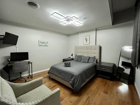 37 Maiden Lane Albany NY 12207