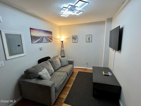 37 Maiden Lane Albany NY 12207