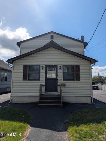 1729 Ferguson Street Schenectady NY 12303