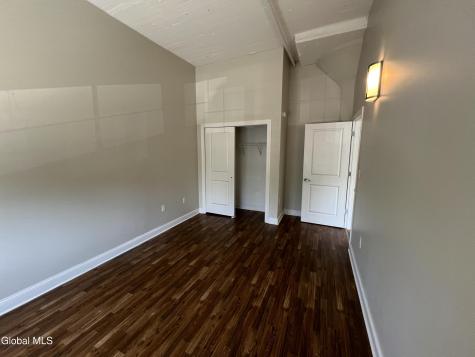 733 Broadway Albany NY 12207