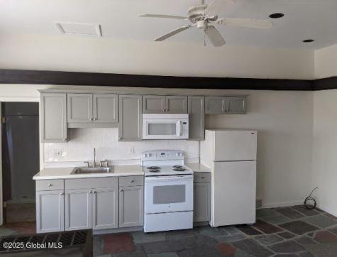 106 Braintree Street Colonie NY 12205