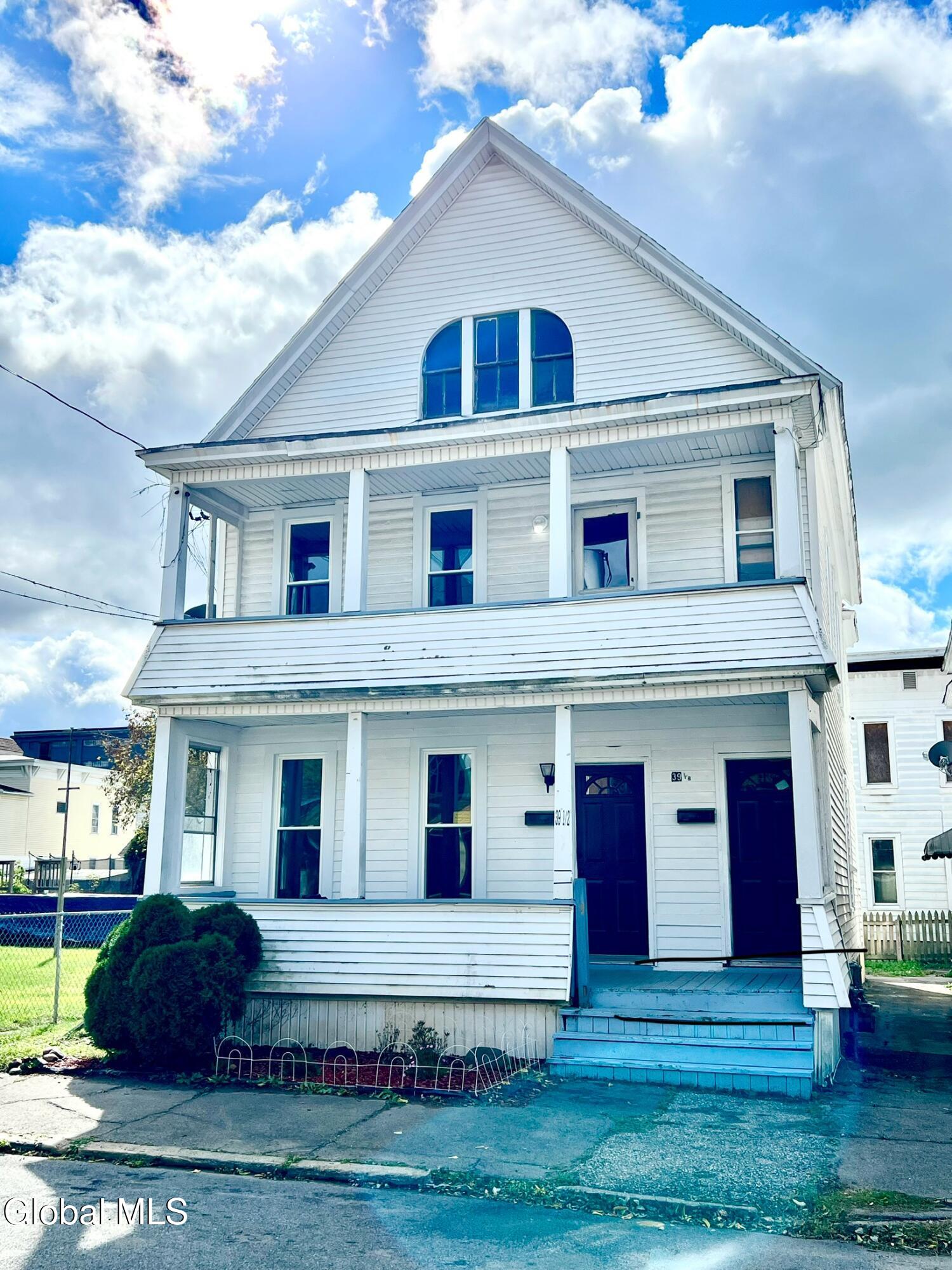 39 1/2 Milton Avenue Amsterdam NY 12010