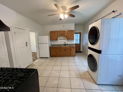 39 1/2 Milton Avenue Amsterdam NY 12010