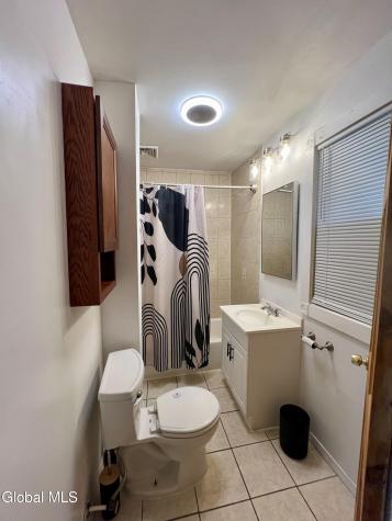39 1/2 Milton Avenue Amsterdam NY 12010