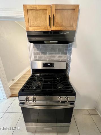 39 1/2 Milton Avenue Amsterdam NY 12010