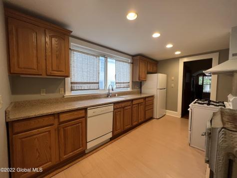 157 Washington Street Saratoga Springs NY 12866