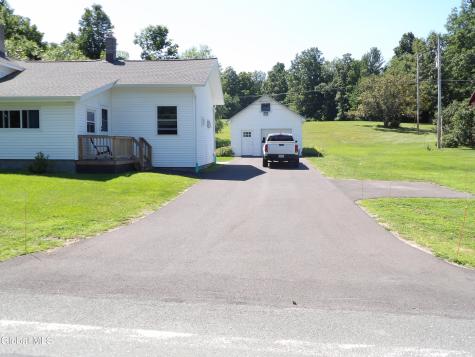 3058 Delaware Turnpike Voorheesville NY 12186
